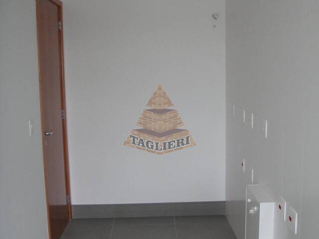 #5910 - Apartamento para Venda em São Paulo - SP