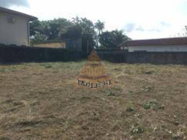 Área para Venda em Guarujá - 4