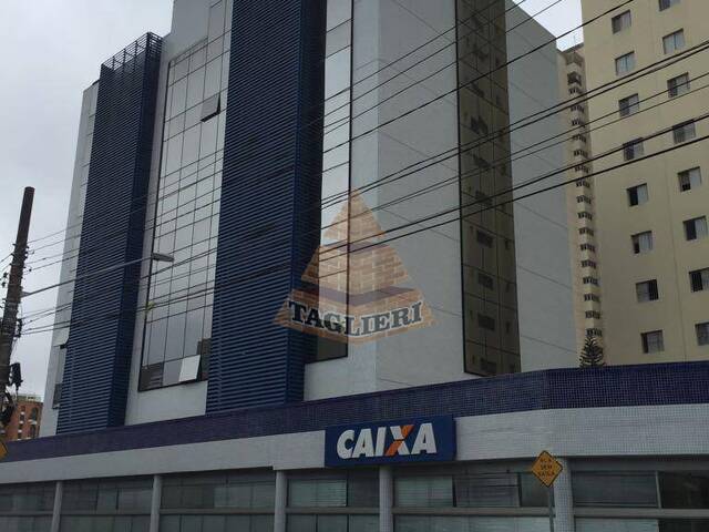 Locação em VILA REGENTE FEIJÓ - São Paulo