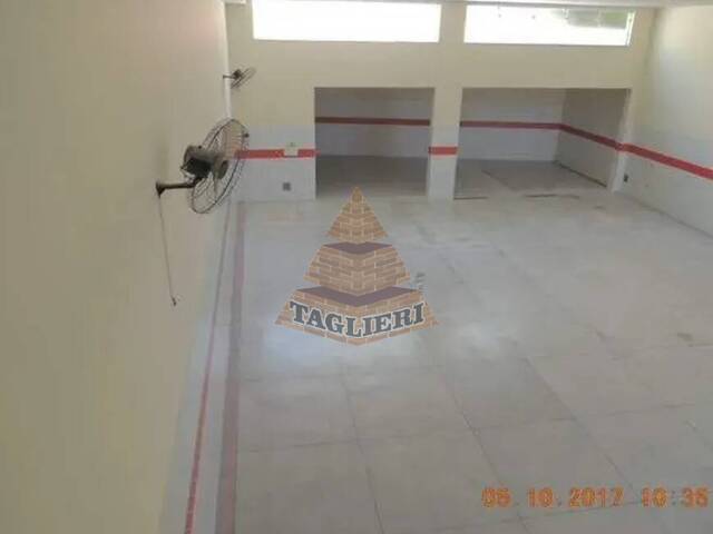 Galpão para Venda em Santo André - 5