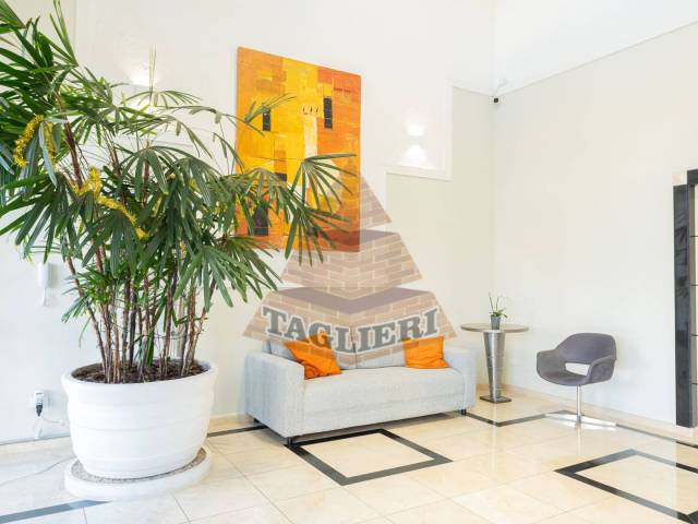 #9130 - Apartamento para Venda em São Paulo - SP - 2