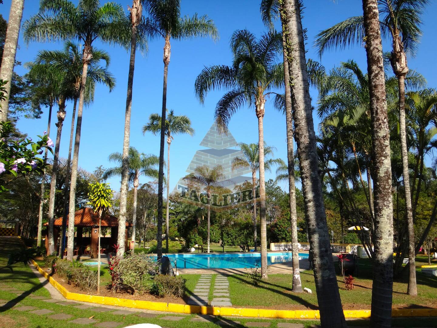 SITIO MARAVILHOSO EM ATIBAIA 95.000 mts2