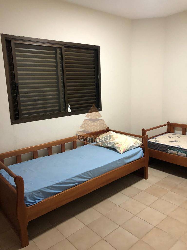 APTO. PRAIA ENSEADA GUARUJÁ C/3 DORMITÓRIOS 1 VAGA. A 50 MT DA PRAIA r$ 450
