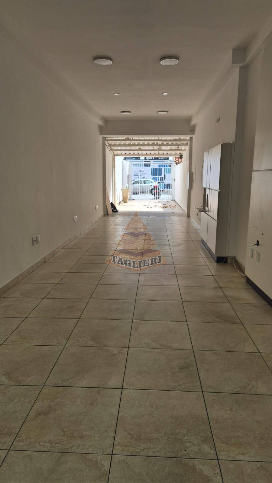 ALUGA-SE SOBRADO COMERCIAL OU RESIDENCIAL  NO TATUAPÉ - 200M