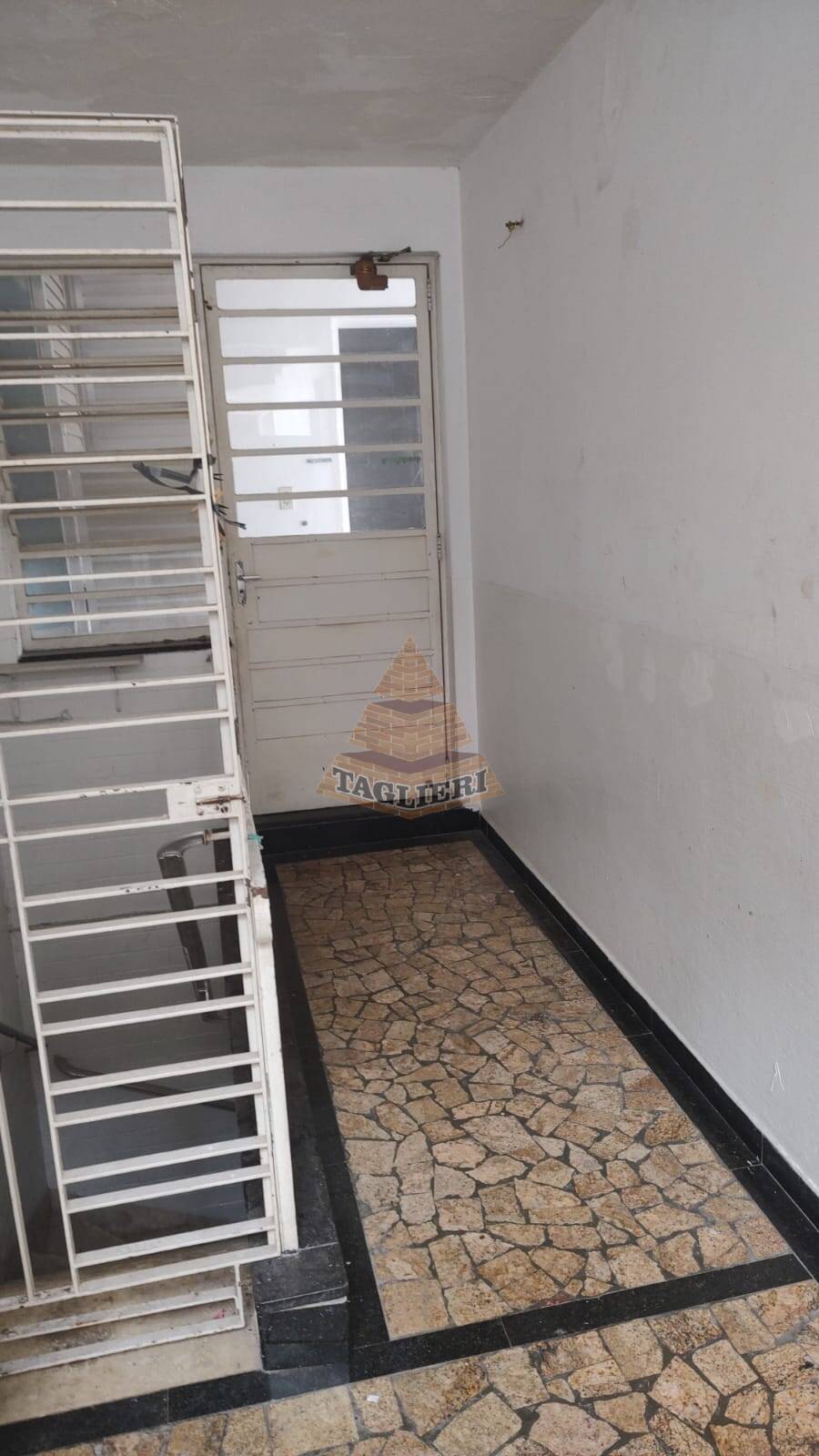 Excelente casa térrea comercial de Anália Franco - 3 quartos suite 3 VAGAS