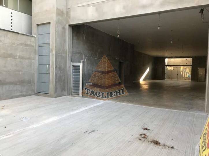 Prédio com. 440 m2. Aluga junto ou separado. Tatuapé. Novo